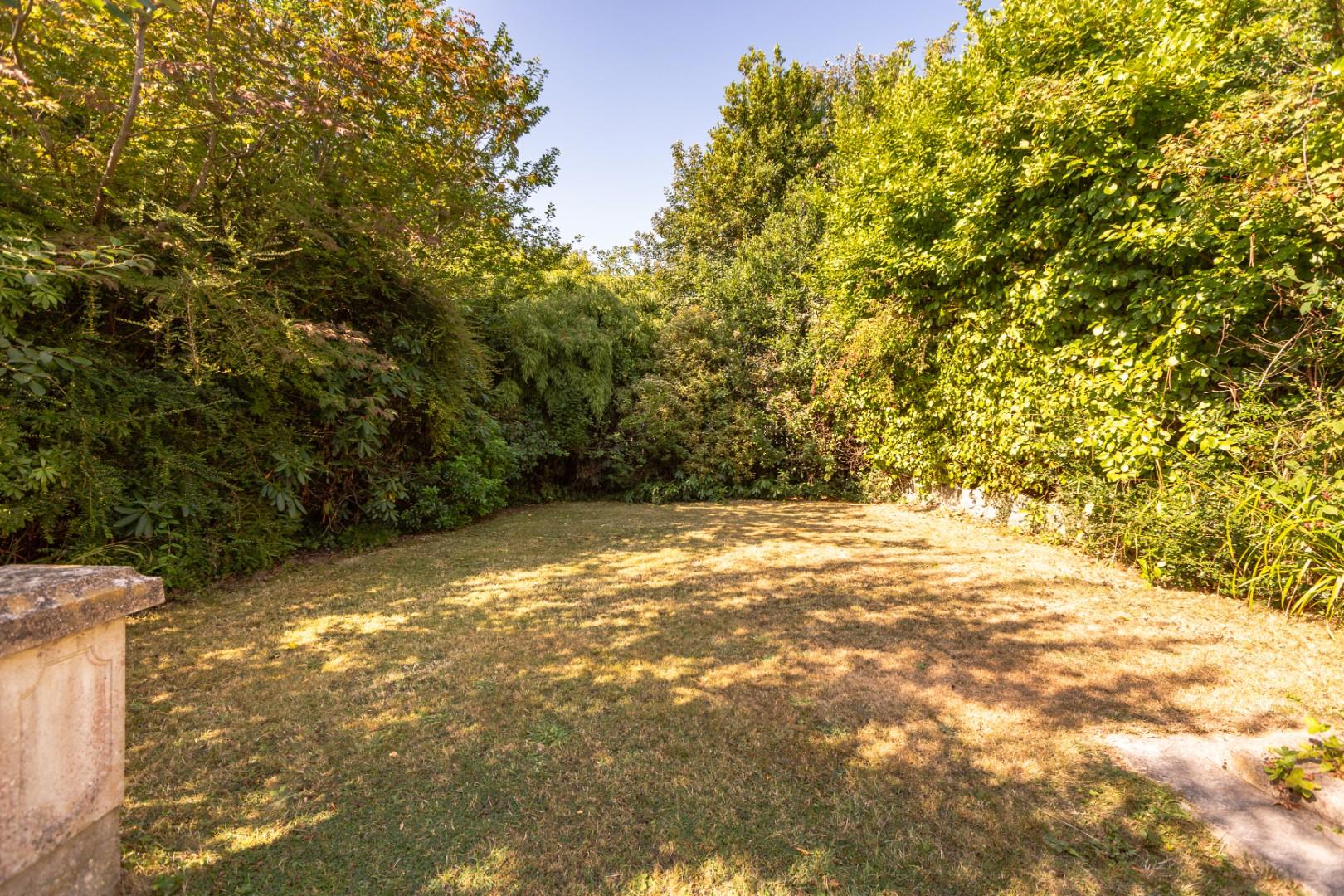 Mayals Avenue, Blackpill, Swansea, SA3 5DB